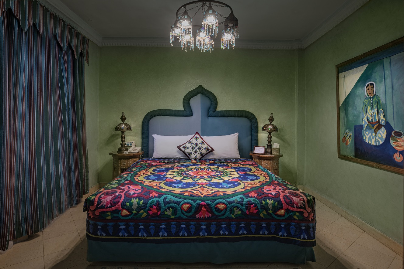 Iznik Suite